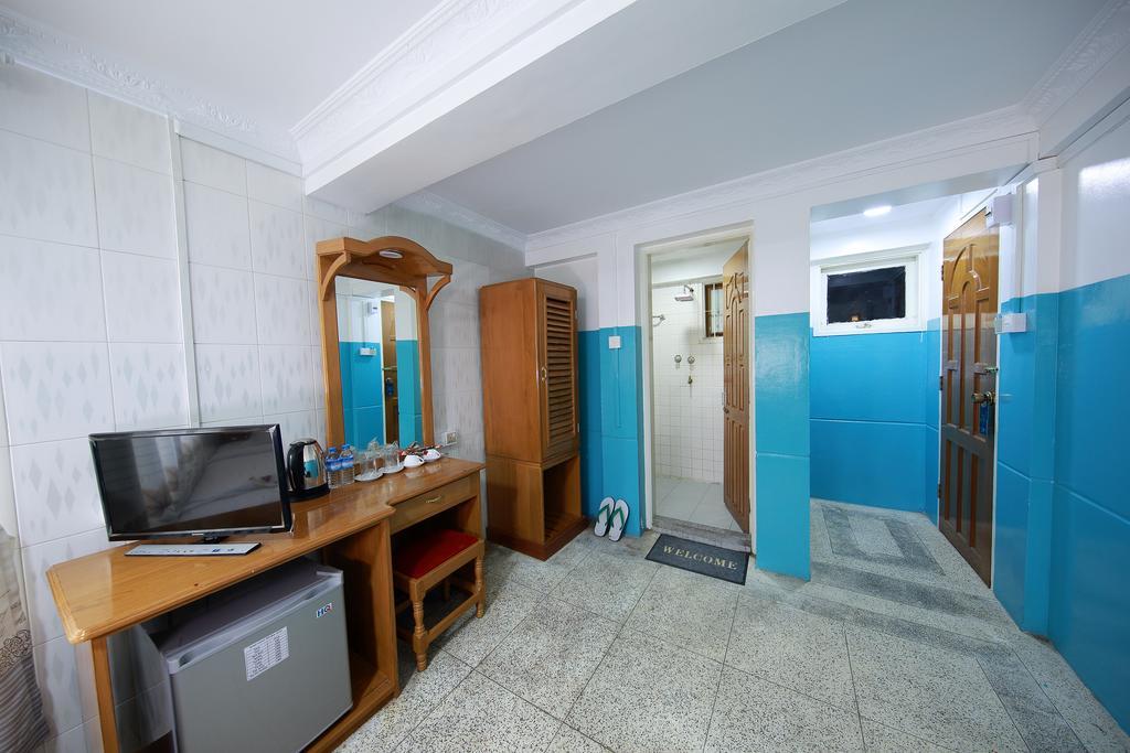 Hotel Venus Мандалай Экстерьер фото